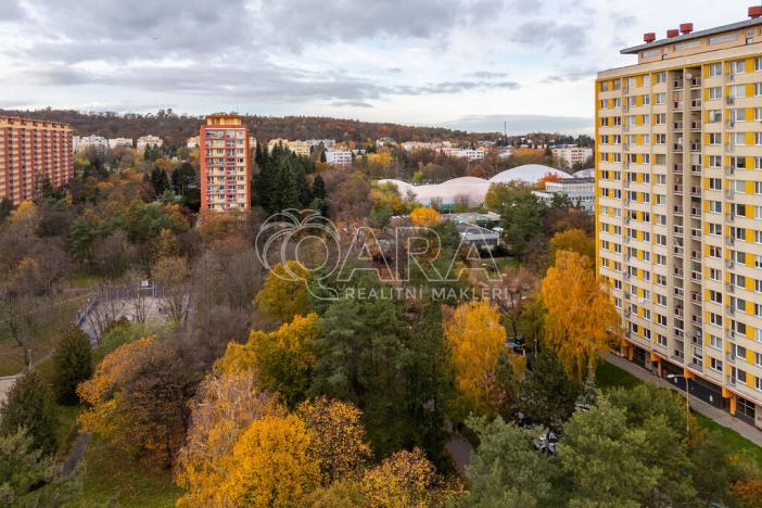 Pronájem bytu 3+1, Praha - Kobylisy, Střekovská, 64 m2