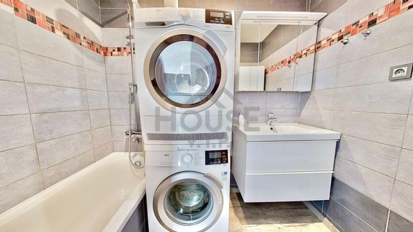 Pronájem bytu 2+kk, Praha - Kobylisy, Bojasova, 46 m2