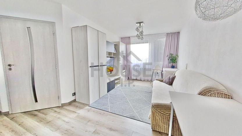 Pronájem bytu 2+kk, Praha - Kobylisy, Bojasova, 46 m2