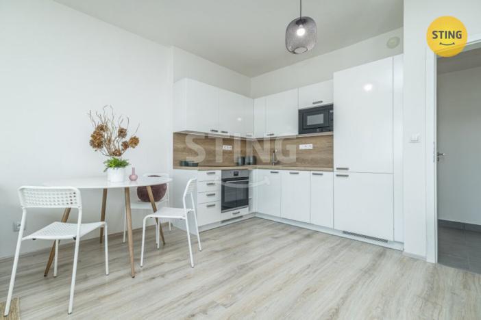 Prodej bytu 2+kk, Praha, Tupolevova, 58 m2