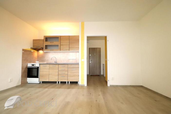 Pronájem bytu 1+kk, Brno - Starý Lískovec, Dunajská, 33 m2