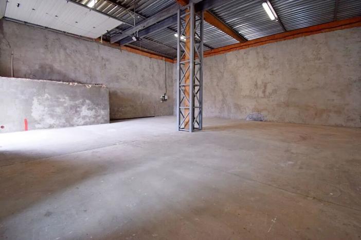 Pronájem skladu, Praha - Horní Počernice, Stoliňská, 120 m2