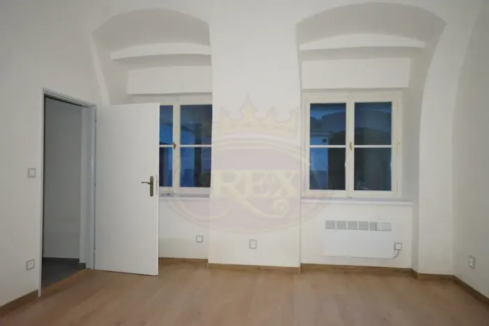 Pronájem bytu 1+1, Jaroměř, Školní