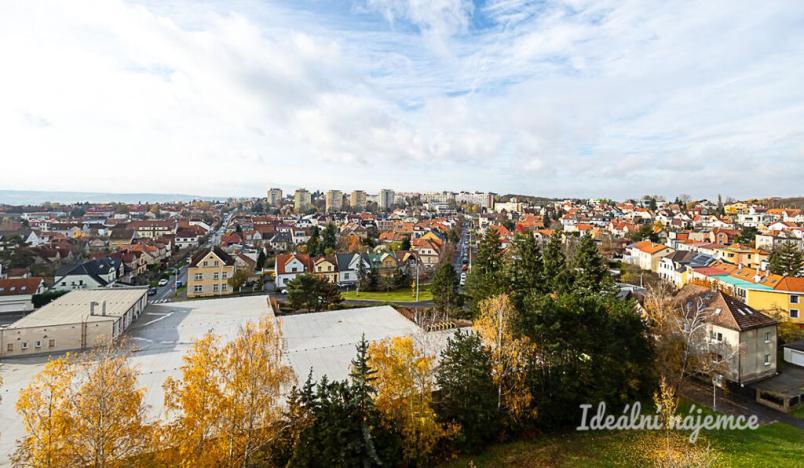 Pronájem bytu 2+kk, Praha - Kobylisy, Šiškova, 45 m2