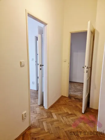 Pronájem bytu 1+1, Praha - Vinohrady, Kouřimská, 37 m2