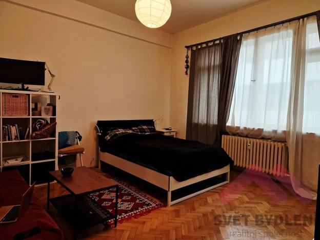 Pronájem bytu 1+1, Praha - Vinohrady, Kouřimská, 36 m2