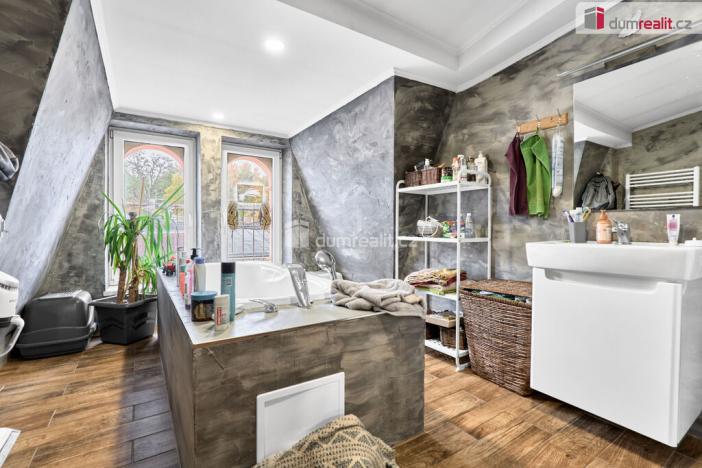 Prodej činžovního domu, Karlovy Vary - Rybáře, Sokolovská, 980 m2