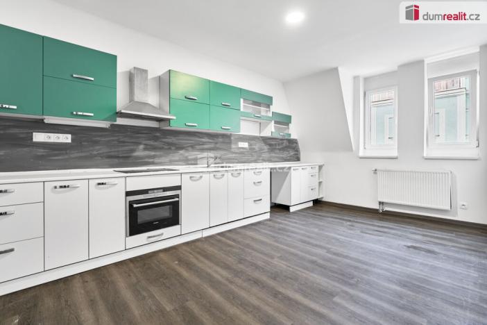 Prodej činžovního domu, Karlovy Vary - Rybáře, Sokolovská, 980 m2