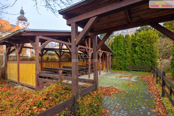 Prodej restaurace, Karlovy Vary - Sedlec, Merklínská, 700 m2