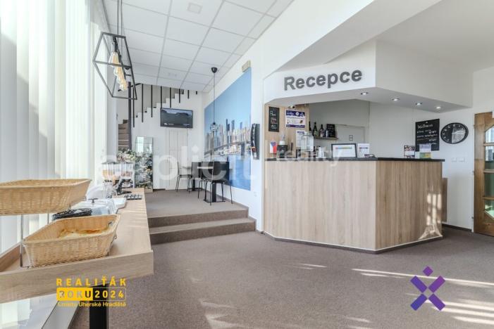 Prodej ubytování, Uherský Brod, Vlčnovská, 695 m2