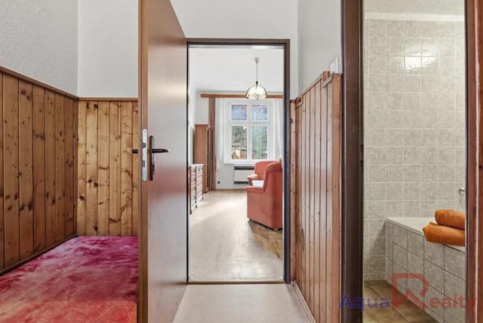 Prodej bytu 4+1, Karlovy Vary, Moskevská, 102 m2