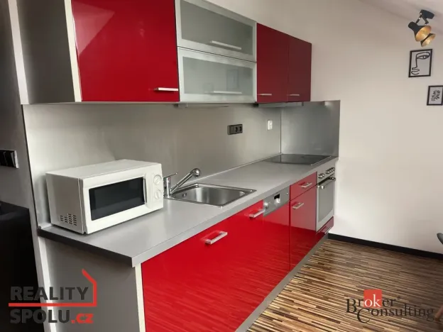 Pronájem bytu 2+kk, Jičín - Holínské Předměstí, Kollárova, 54 m2