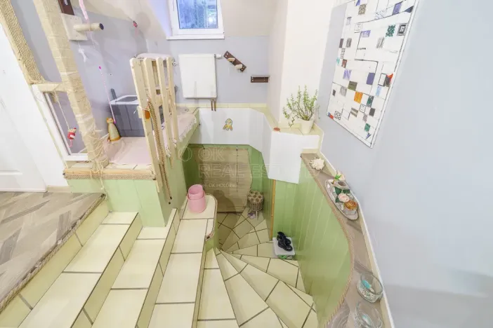 Prodej bytu 4+kk, Karlovy Vary, Pražská silnice, 98 m2