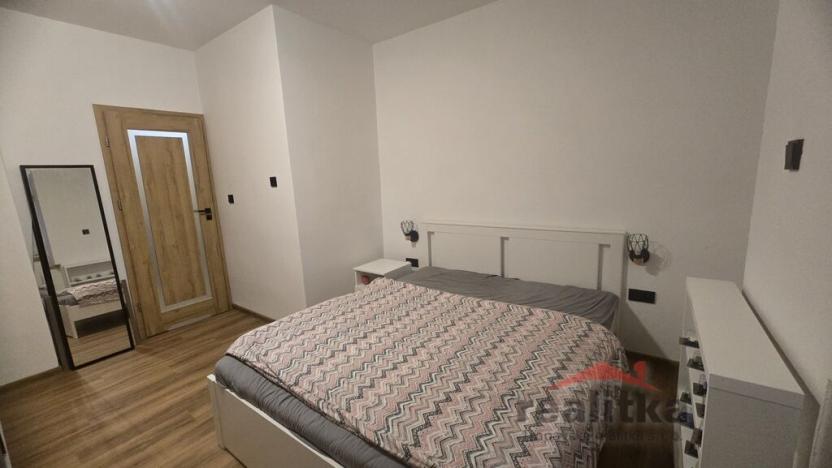 Pronájem bytu 2+kk, Opava, Pekařská, 47 m2