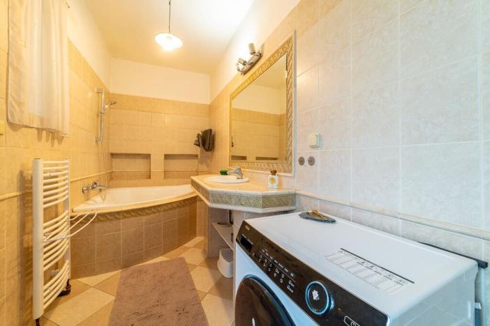 Prodej rodinného domu, Zlín - Prštné, L. Váchy, 200 m2