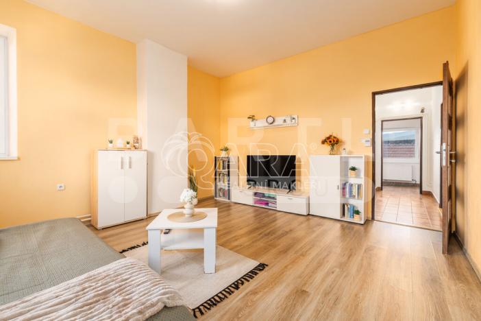 Prodej bytu 3+1, Křemže, Náměstí, 69 m2