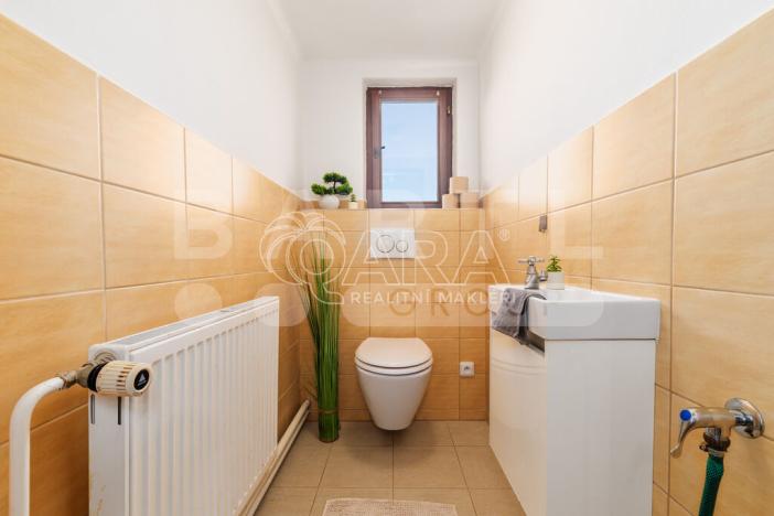 Prodej bytu 3+1, Křemže, Náměstí, 69 m2