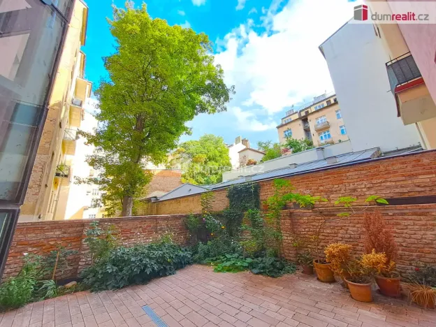 Prodej bytu 3+kk, Praha - Smíchov, Svornosti, 85 m2