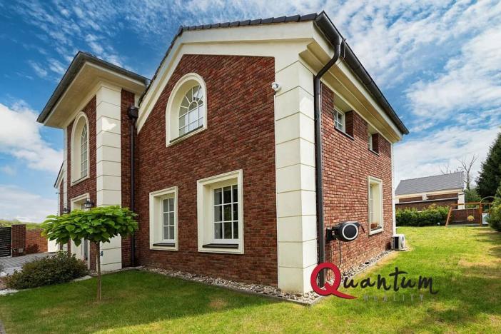 Prodej rodinného domu, Praha - Horní Počernice, Na Myšině, 327 m2