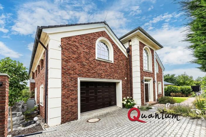 Prodej rodinného domu, Praha - Horní Počernice, Na Myšině, 327 m2