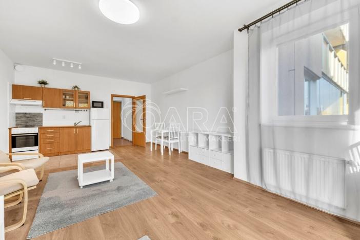 Pronájem bytu 1+kk, Praha - Kyje, Sicherova, 38 m2