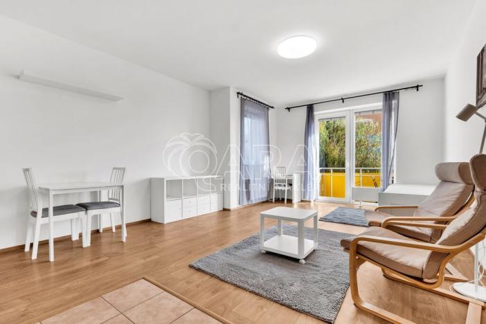 Pronájem bytu 1+kk, Praha - Kyje, Sicherova, 38 m2