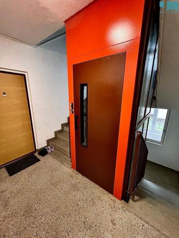 Pronájem bytu 1+1, Třebíč, Jar. Ježka, 38 m2