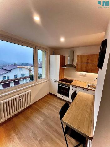 Pronájem bytu 1+1, Třebíč, Jar. Ježka, 38 m2