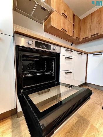 Pronájem bytu 1+1, Třebíč, Jar. Ježka, 38 m2