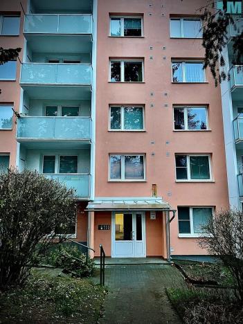 Pronájem bytu 1+1, Třebíč, Obránců míru, 38 m2