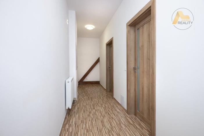 Pronájem bytu 3+kk, Písek, Husovo nám., 70 m2