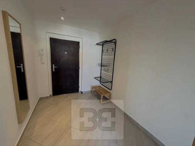 Pronájem bytu 2+kk, Praha - Holešovice, V háji, 58 m2