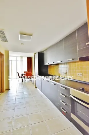 Prodej bytu 2+kk, Pomorie, Bulharsko, 68 m2