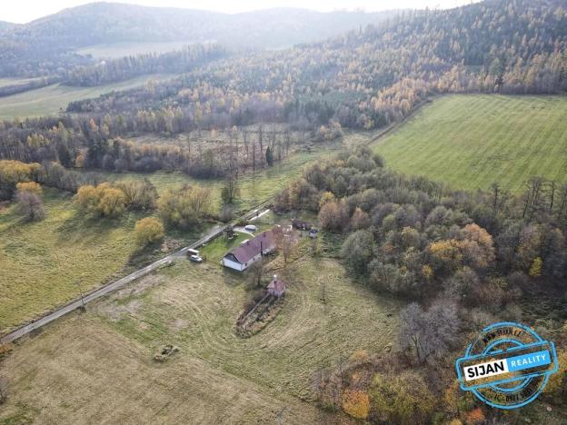 Prodej pozemku pro bydlení, Město Albrechtice, 3681 m2