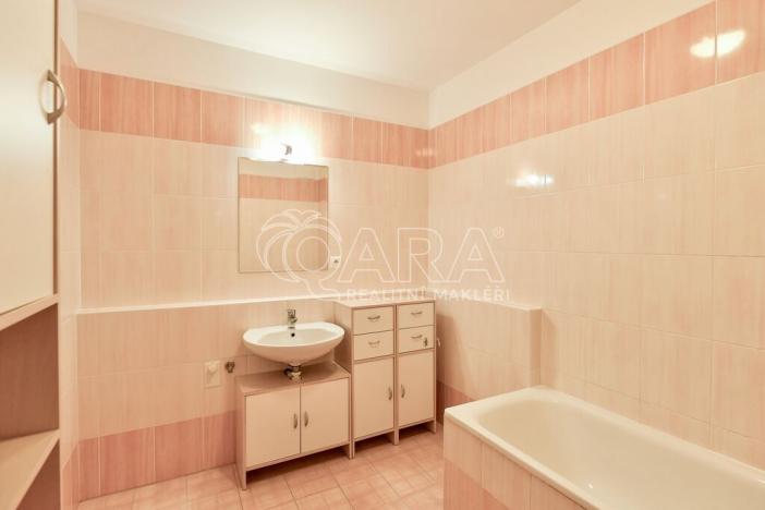 Pronájem bytu 3+kk, Praha - Uhříněves, Václava Trojana, 83 m2