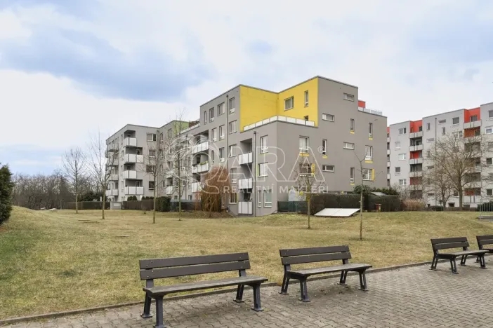 Pronájem bytu 3+kk, Praha - Uhříněves, Václava Trojana, 83 m2