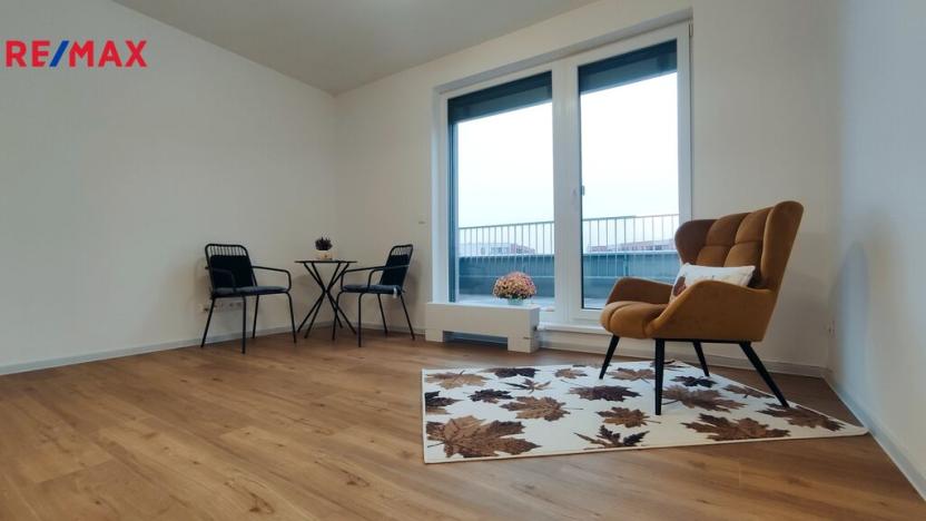 Pronájem bytu 2+kk, Olomouc - Řepčín, Aloise Rašína, 8221 m2