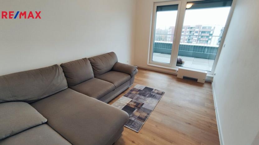 Pronájem bytu 2+kk, Olomouc - Řepčín, Aloise Rašína, 8221 m2