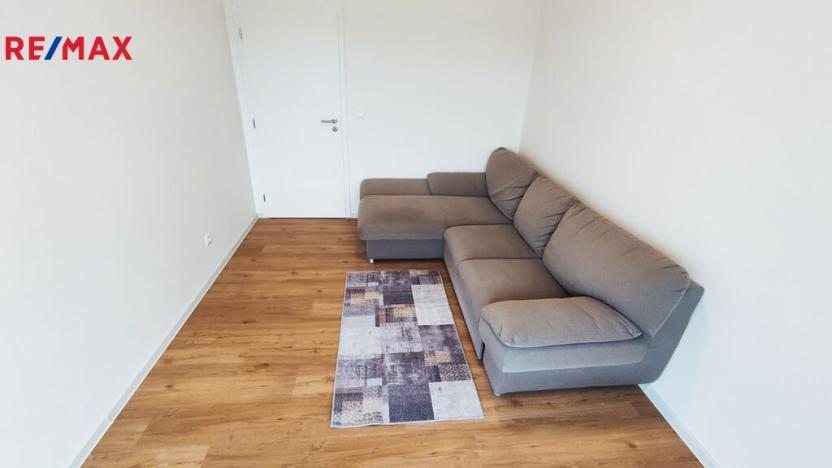 Pronájem bytu 2+kk, Olomouc - Řepčín, Aloise Rašína, 8221 m2