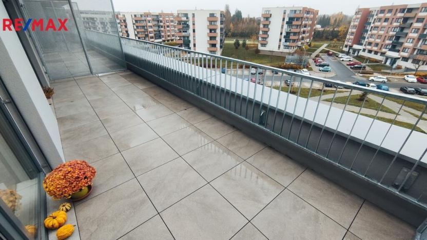 Pronájem bytu 2+kk, Olomouc - Řepčín, Aloise Rašína, 8221 m2