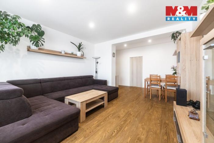 Prodej bytu 3+1, Huštěnovice, 84 m2