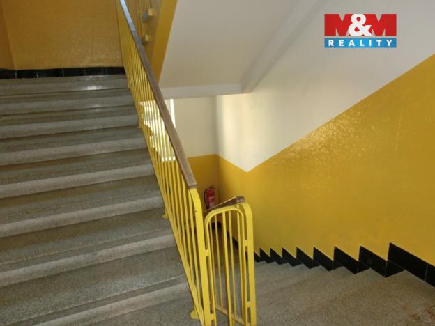 Pronájem bytu 1+1, Praha - Kobylisy, Pakoměřická, 42 m2