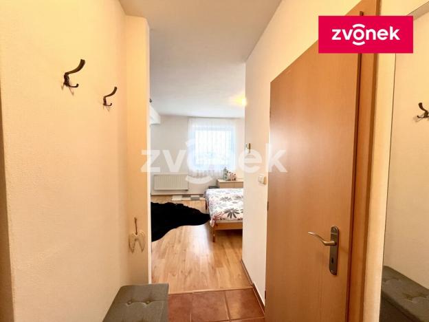 Pronájem bytu 1+kk, Zlín, Voženílkova, 30 m2