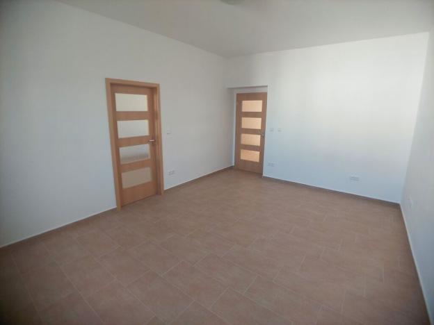 Pronájem bytu 2+1, Tábor, Farského, 73 m2