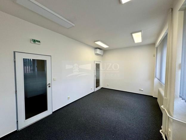 Pronájem kanceláře, Mladá Boleslav - Mladá Boleslav II, Máchova, 126 m2