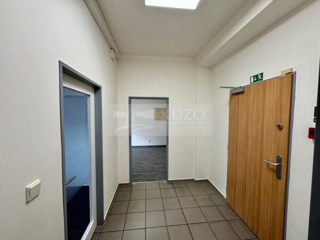Pronájem kanceláře, Mladá Boleslav - Mladá Boleslav II, Máchova, 126 m2