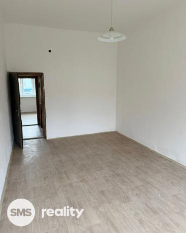 Pronájem bytu 1+1, Krnov, Revoluční, 45 m2