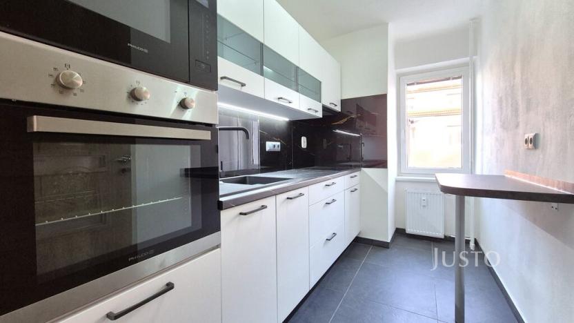 Pronájem bytu 2+1, Písek, Švantlova, 45 m2