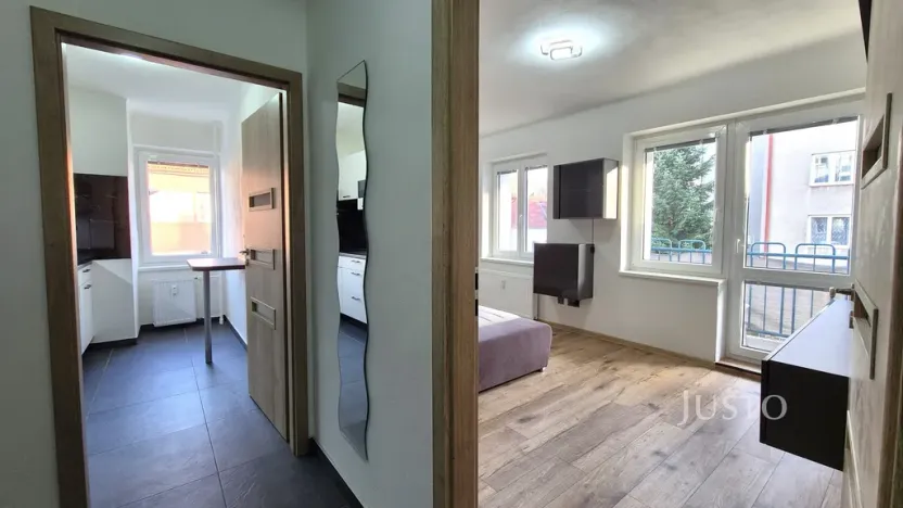 Pronájem bytu 2+1, Písek, Švantlova, 45 m2