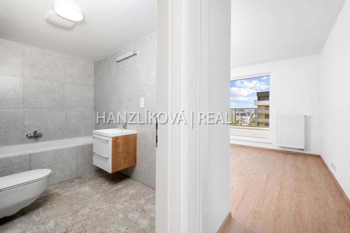 Pronájem bytu 3+kk, České Budějovice - České Budějovice 2, Branišovská, 70 m2